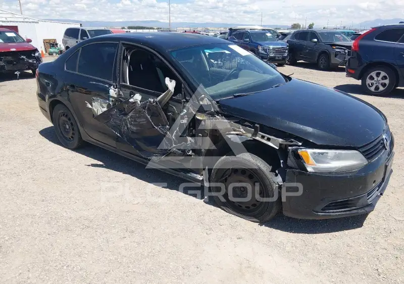 2011 Volkswagen Jetta photo