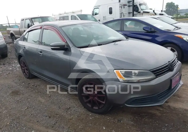 2011 Volkswagen Jetta photo