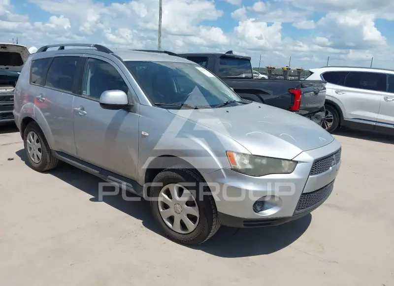 2012 Mitsubishi OUTLANDER photo