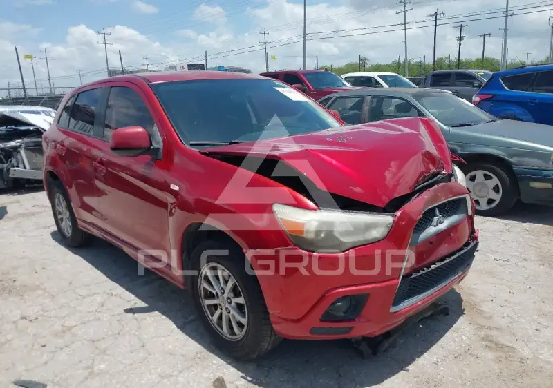 2012 Mitsubishi OUTLANDER фото