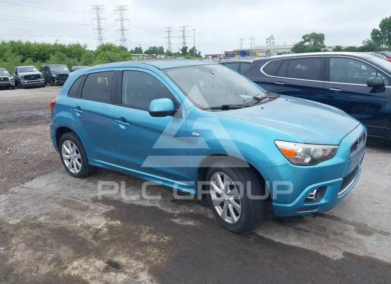 2012 Mitsubishi OUTLANDER photo