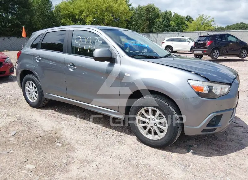 2012 Mitsubishi OUTLANDER фото