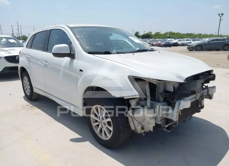 2012 Mitsubishi OUTLANDER фото