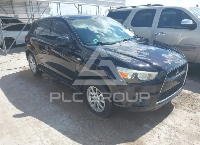 2012 Mitsubishi OUTLANDER фото