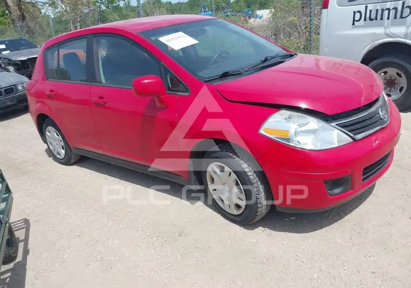 2012 Nissan VERSA photo