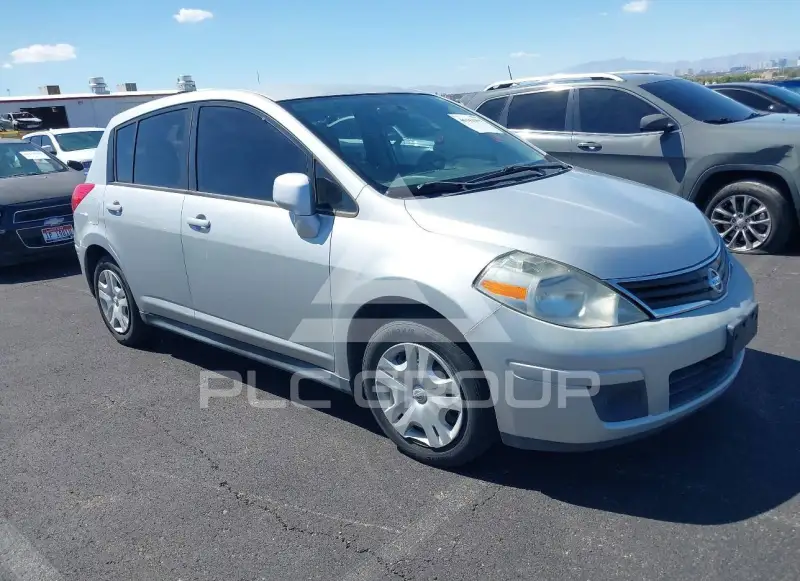2012 Nissan VERSA photo