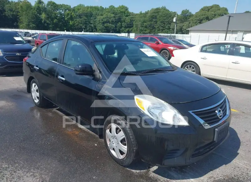 2012 Nissan VERSA фото