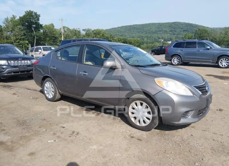 2012 Nissan VERSA photo