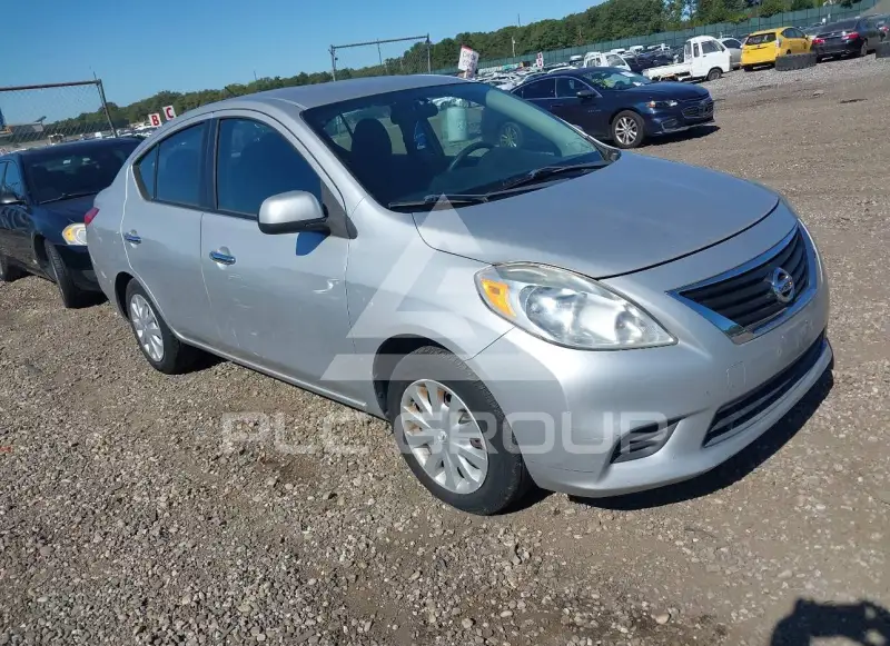 2012 Nissan VERSA фото