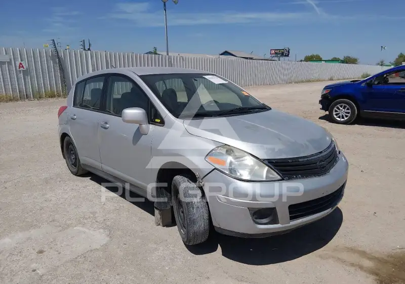 2012 Nissan VERSA photo