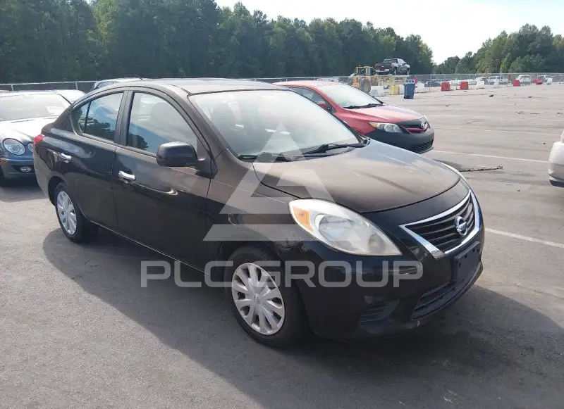 2012 Nissan VERSA фото