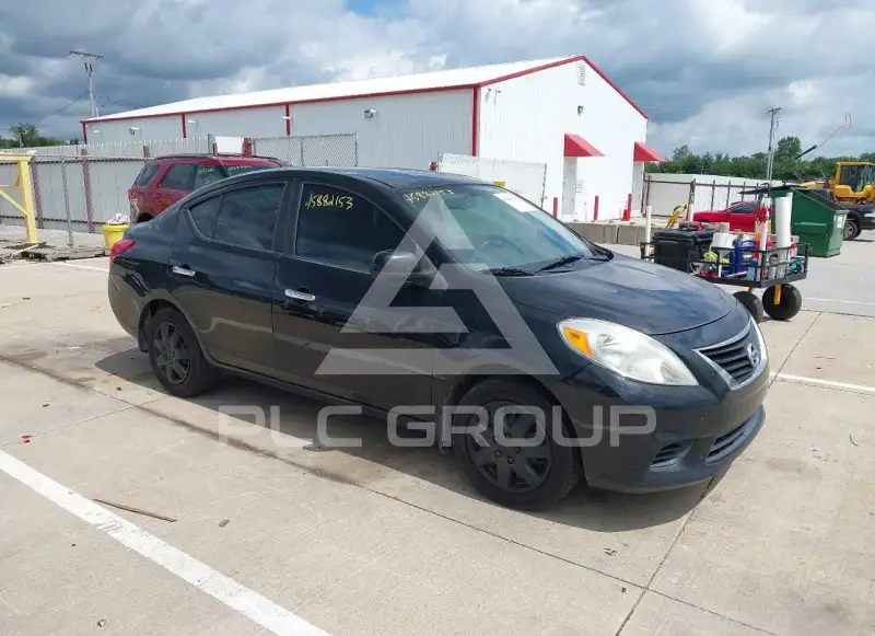 2012 Nissan VERSA фото