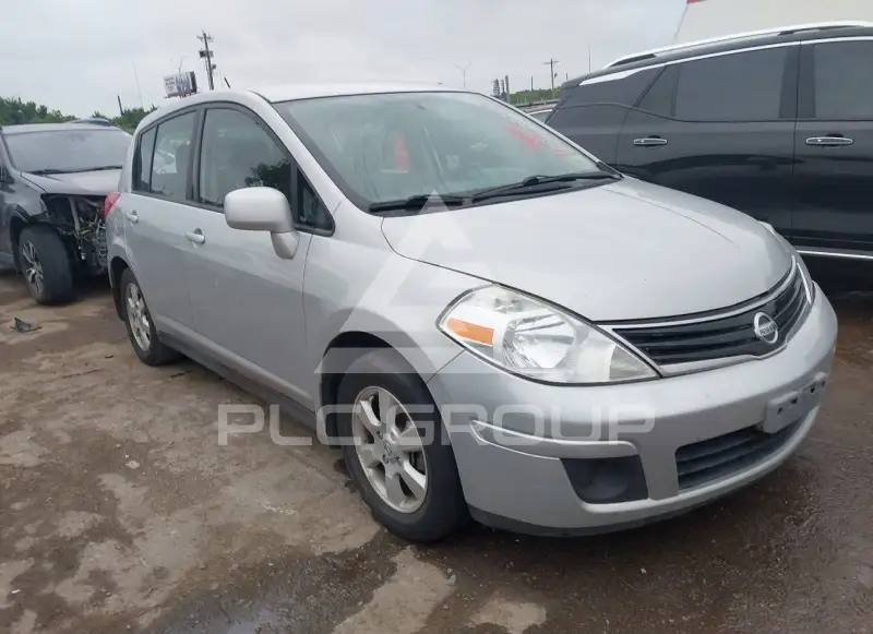 2012 Nissan VERSA фото