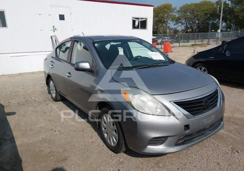 2012 Nissan VERSA фото