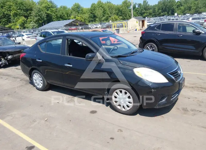 2012 Nissan VERSA photo