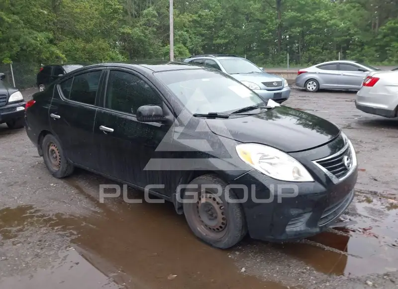 2012 Nissan VERSA фото