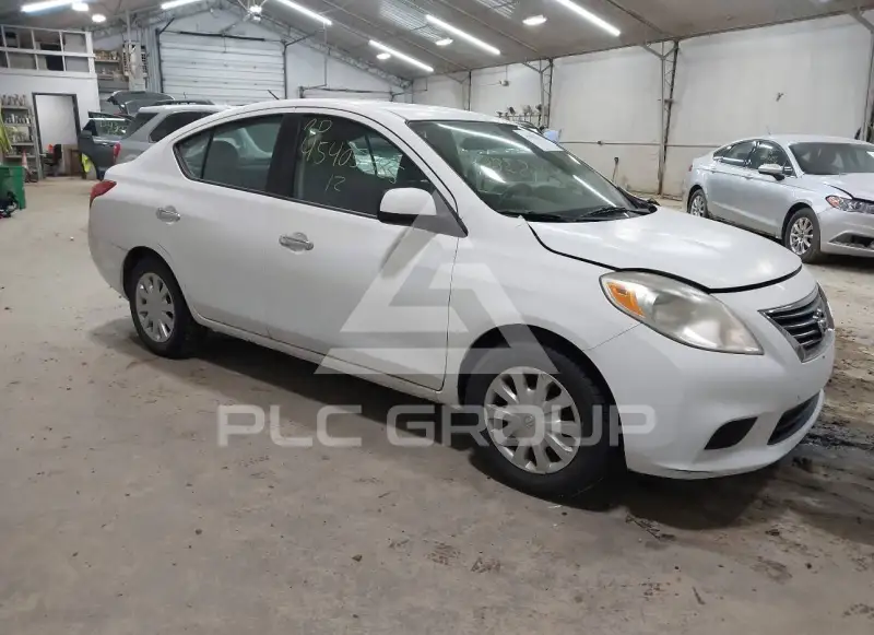 2012 Nissan VERSA фото