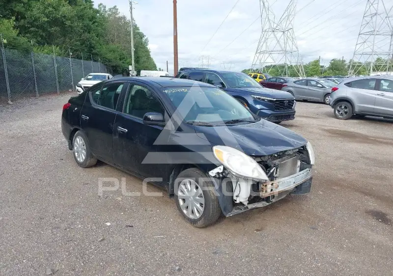 2012 Nissan VERSA photo