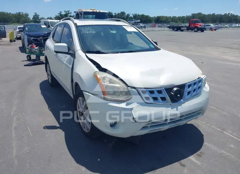 2012 Nissan ROGUE photo