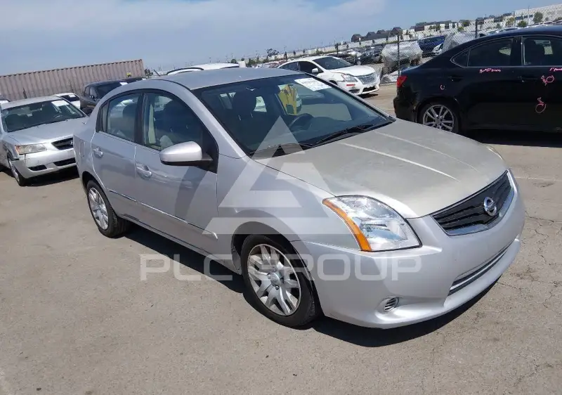 2012 Nissan SENTRA фото