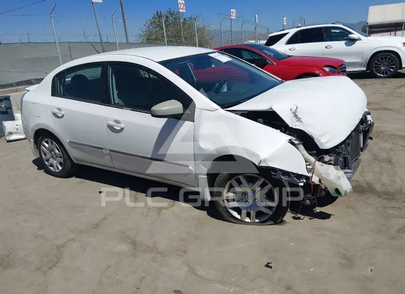 2012 Nissan SENTRA фото