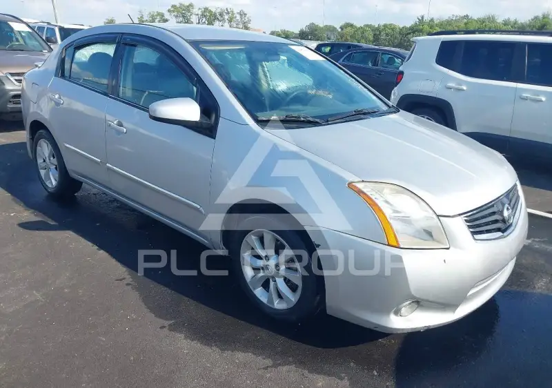 2012 Nissan SENTRA фото