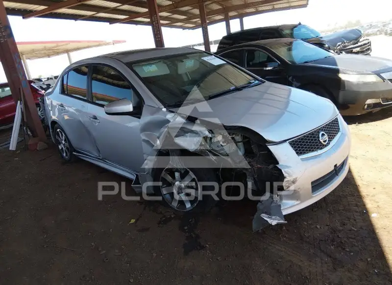 2012 Nissan SENTRA фото