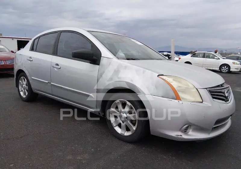 2012 Nissan SENTRA фото