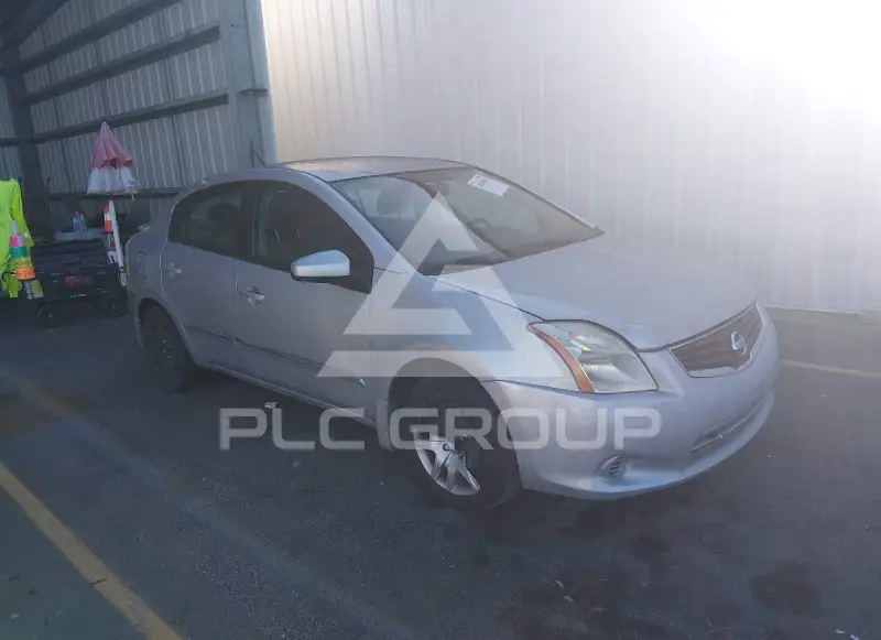2012 Nissan SENTRA фото