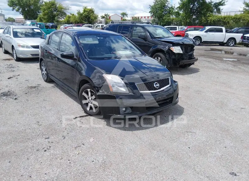 2012 Nissan SENTRA photo