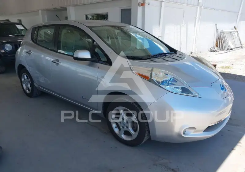 2012 Nissan LEAF photo