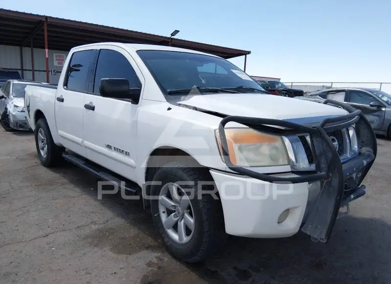 2012 Nissan TITAN photo