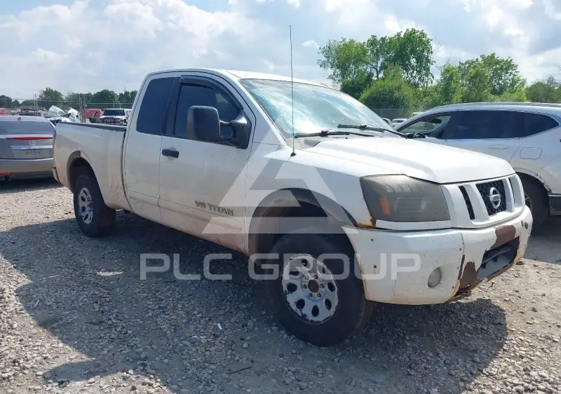 2012 Nissan TITAN фото