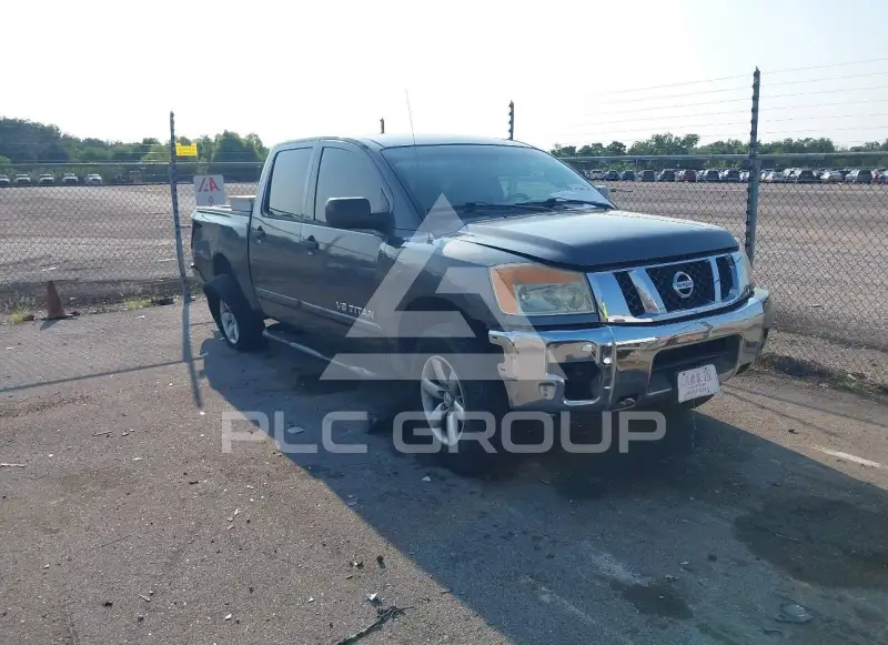 2012 Nissan TITAN фото