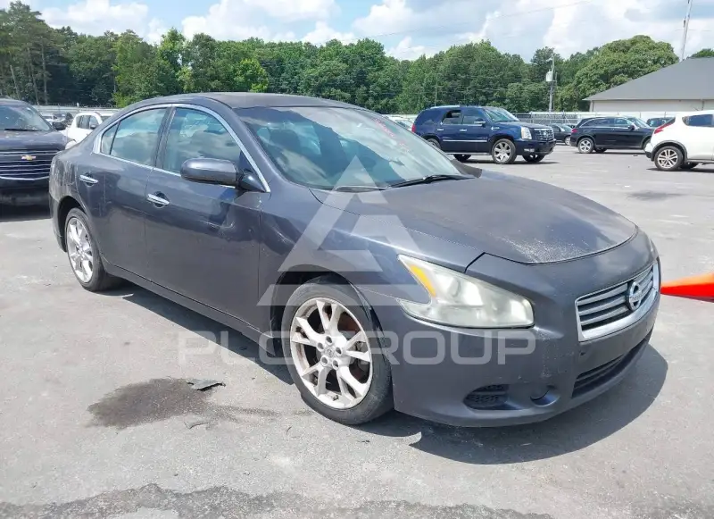 2012 Nissan MAXIMA photo