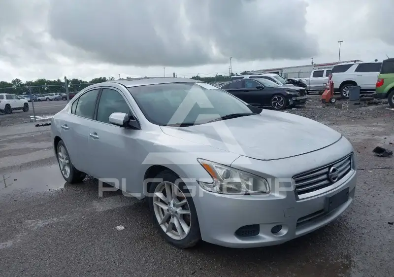 2012 Nissan MAXIMA фото