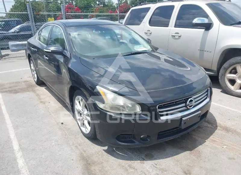 2012 Nissan MAXIMA photo