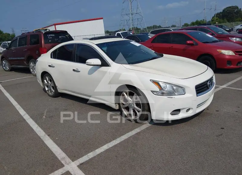 2012 Nissan MAXIMA photo
