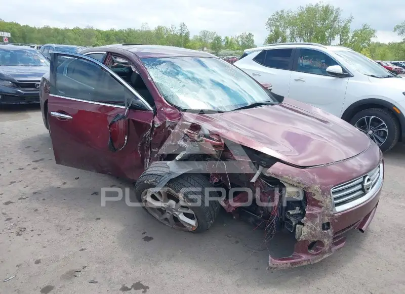 2012 Nissan MAXIMA фото