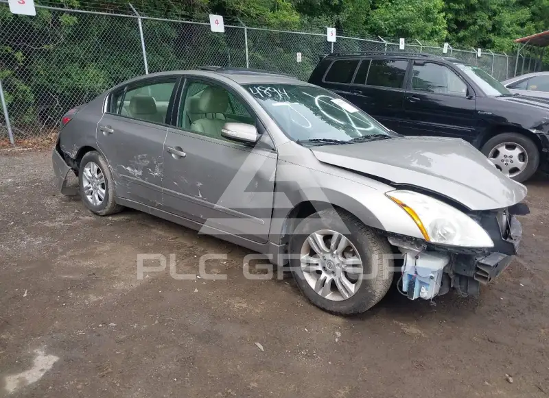 2012 Nissan ALTIMA photo
