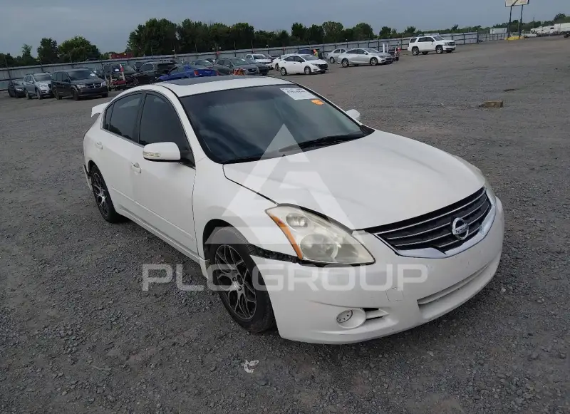 2012 Nissan ALTIMA фото