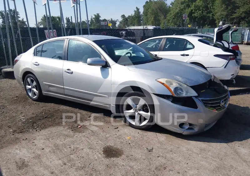 2012 Nissan ALTIMA photo