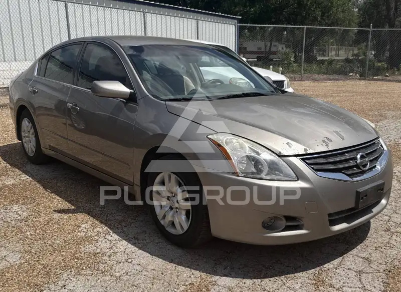 2012 Nissan ALTIMA photo