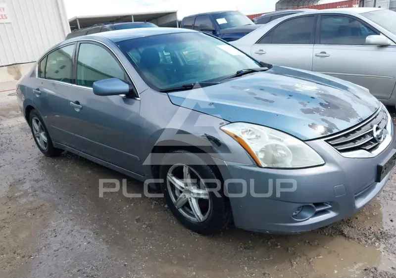 2012 Nissan ALTIMA фото