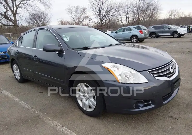 2012 Nissan ALTIMA фото