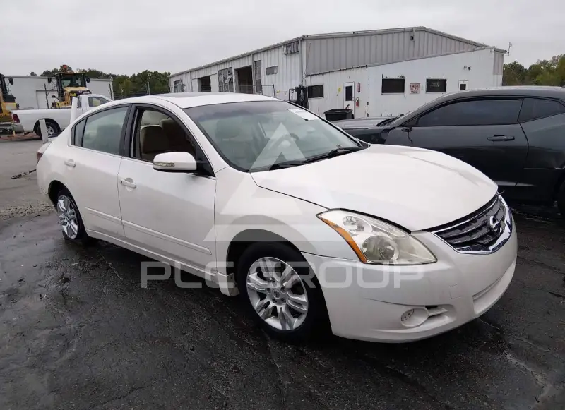 2012 Nissan ALTIMA фото