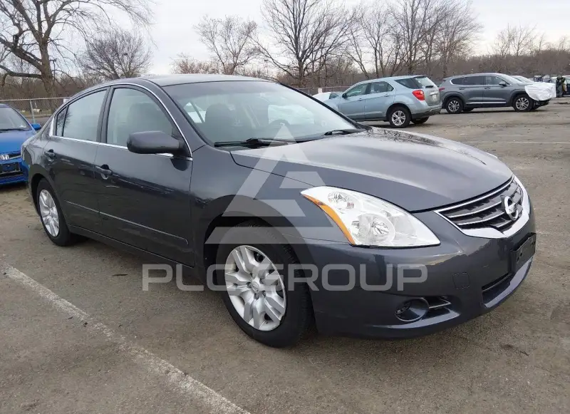 2012 Nissan ALTIMA photo