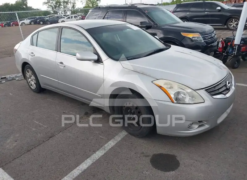 2012 Nissan ALTIMA photo