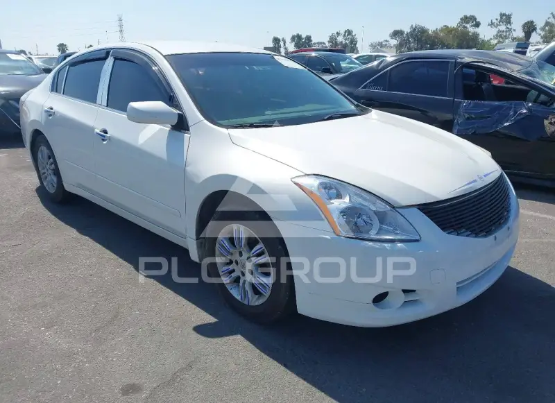 2012 Nissan ALTIMA фото