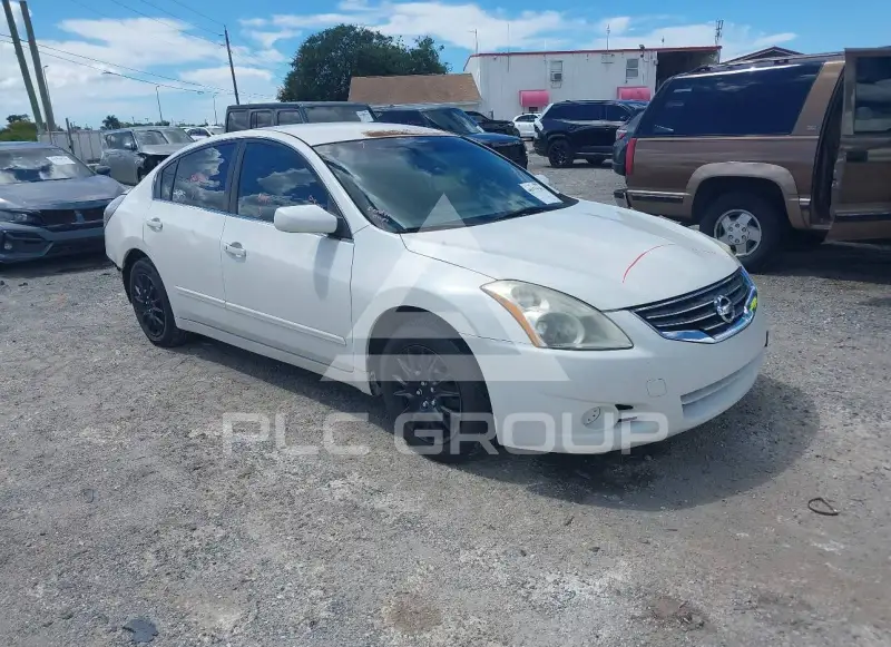 2012 Nissan ALTIMA фото